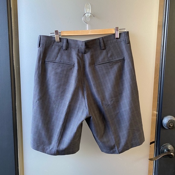 HAGGARD Golf ⛳️ shorts! - Picture 2 of 3